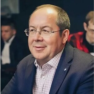 Леонид Гункевич Сопредседатель комитета «Деловой России» по туризму, Председатель Деловой России — Урал, дал комментарий Независимой газете о проблемах туриндустрии в России.